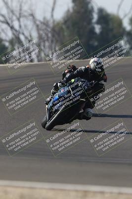 media/Nov-01-2025-TrackDaz (Sat) [[2b4d5192bc]]/B Group/1220pm (Turn 2 Outside)/